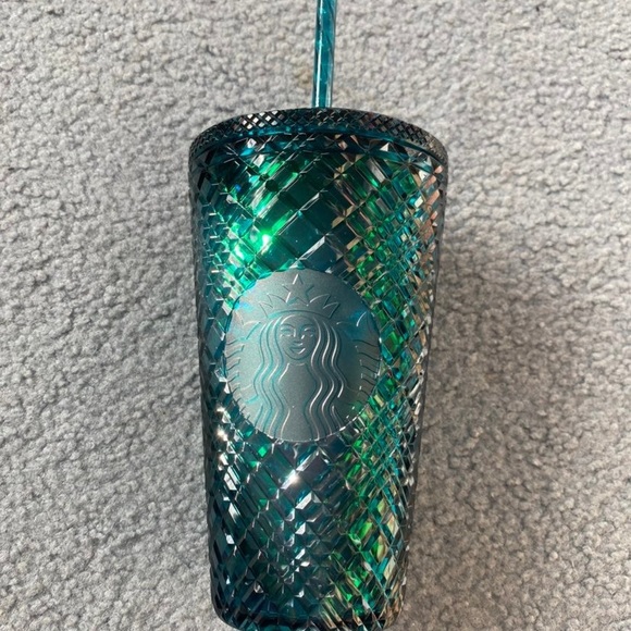 Starbucks Green Jewel Tumbler Cold Cup - Grande 16 oz - NWT - Picture 1 of 1